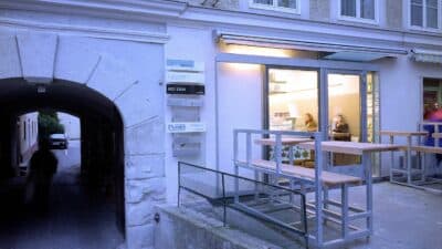 Cook Restaurant
